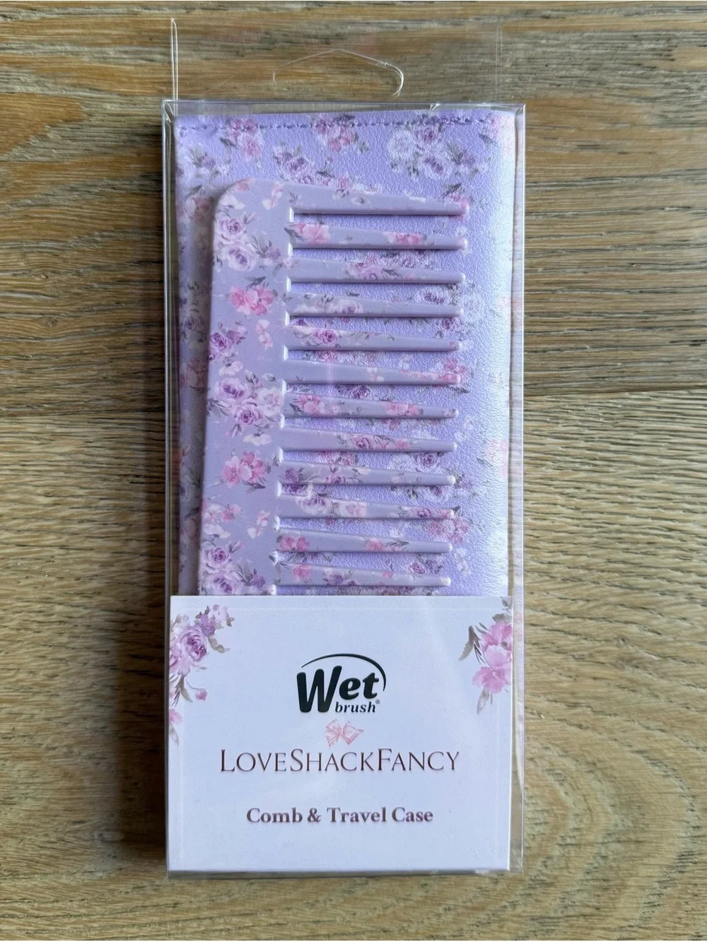 LoveShackFancy Wide-Tooth Comb - in Happy Thoughts Hibiscus 💜🎀